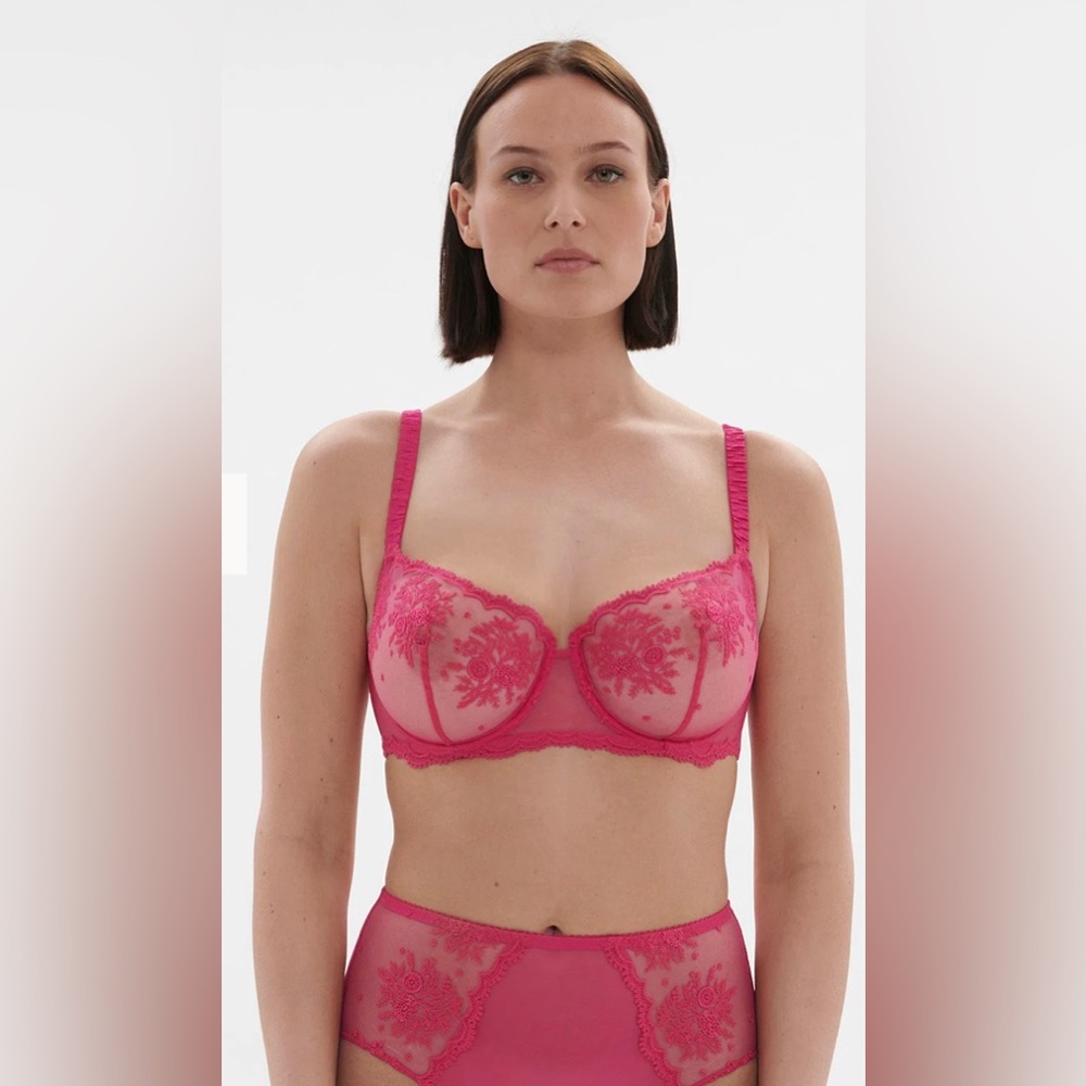 NWT Simone Perele Half cup bra - Disco pink INT 1E2330